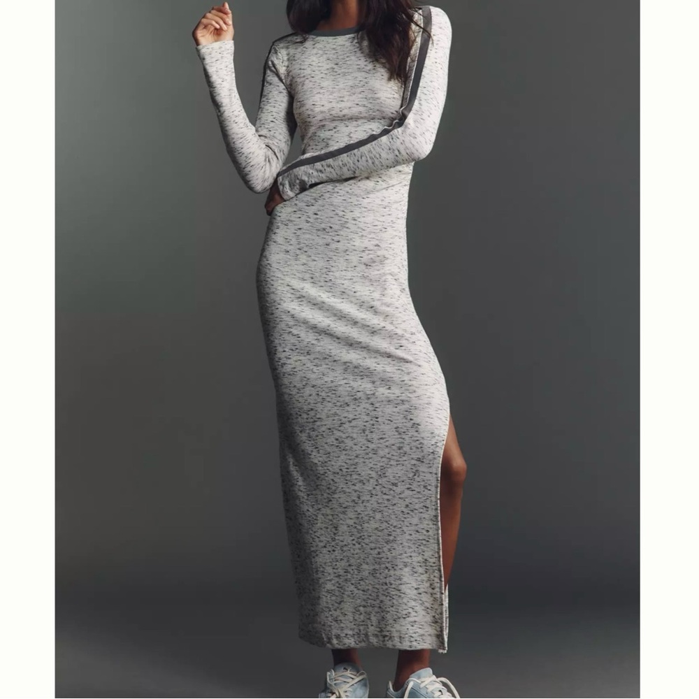 NWT Daily Practice Long Sleeve Fitted Midi Dress Size Large Gray